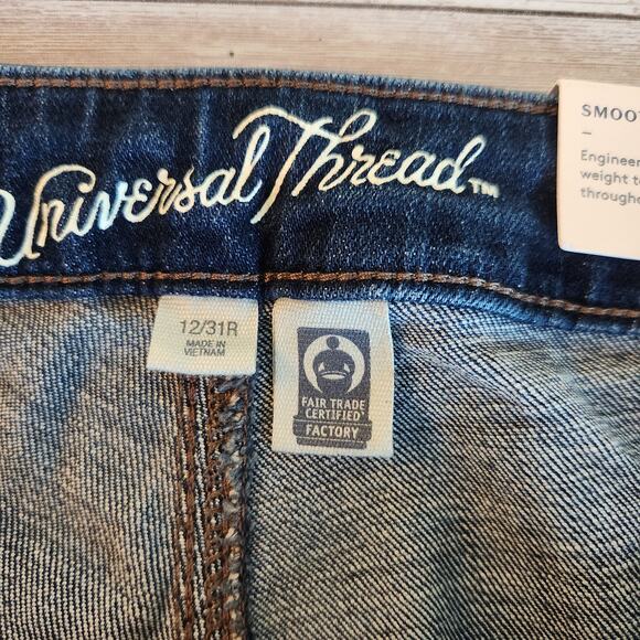 Universal Thread Adaptive Mid Rise Bootcut Jeans in Dk Blue Wash Size 12 NWT - Picture 3 of 12